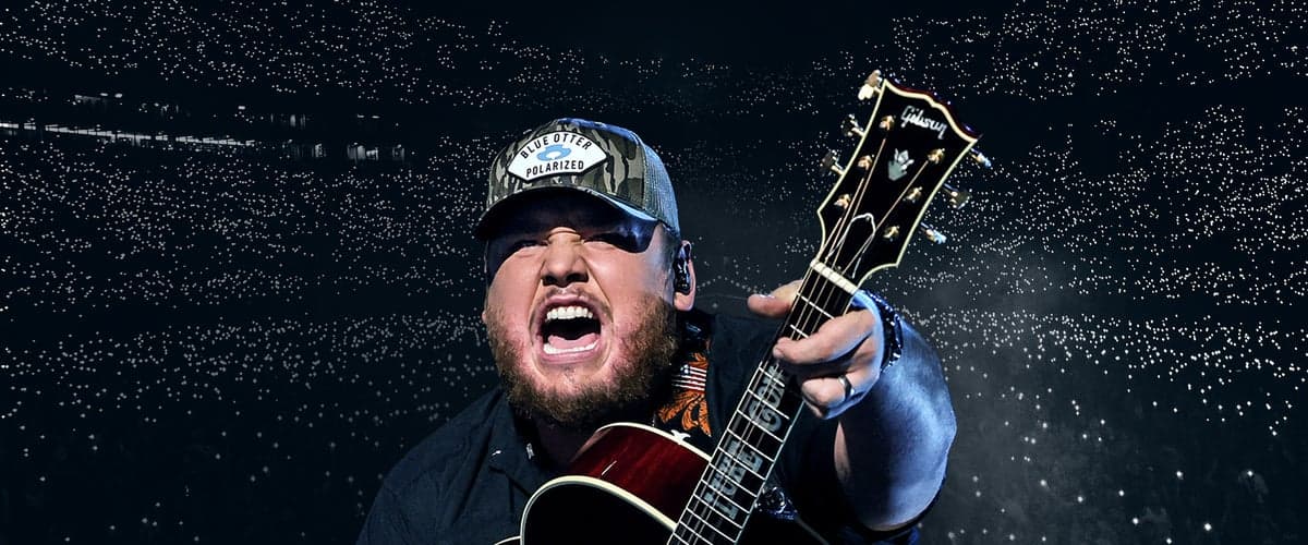 Luke Combs with Dierks Bentley, Ty Myers, Jake Worthington and Thelma & James